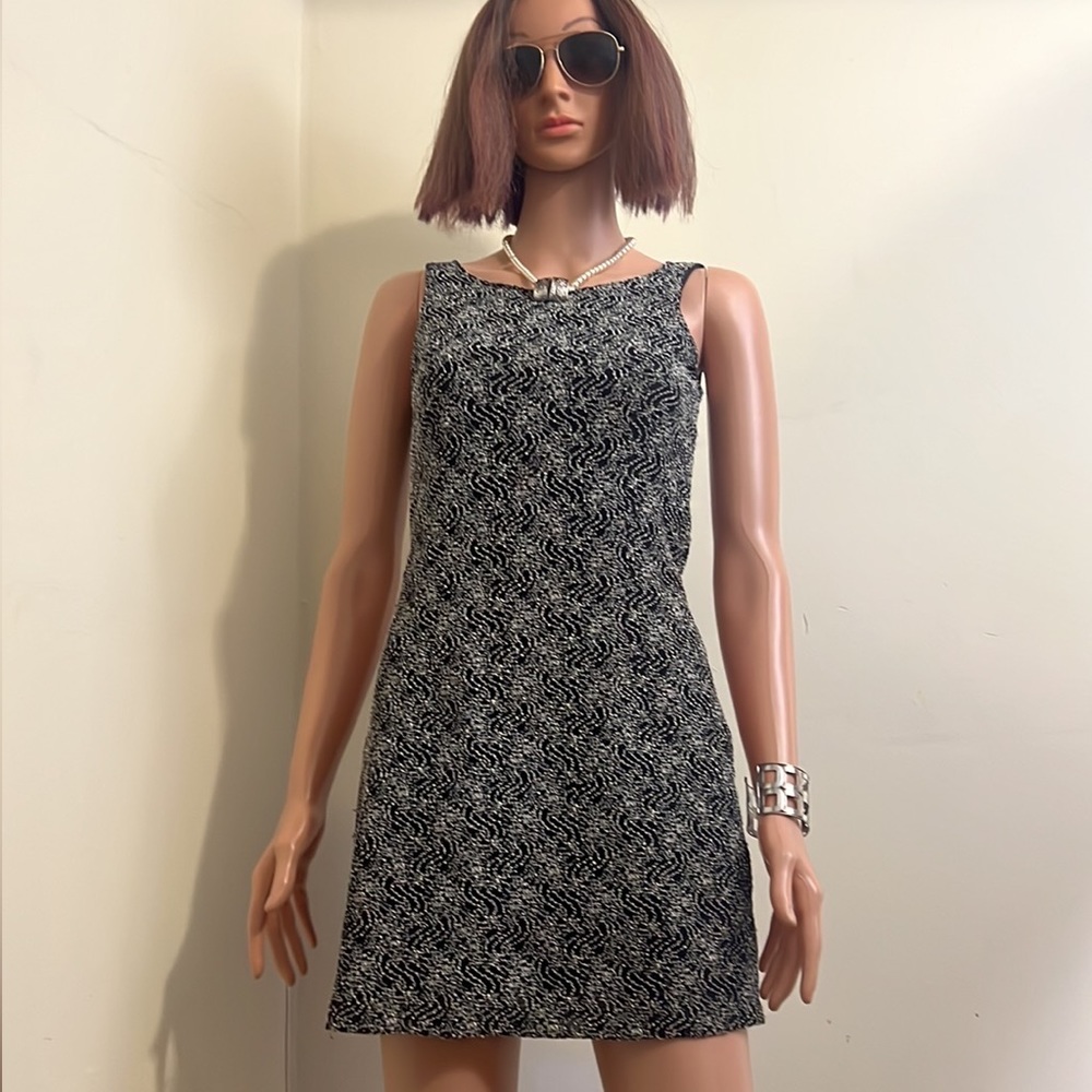 A Classy Sleeveless Symmetrical/Tweed Dress By Alexandra of California. 12P